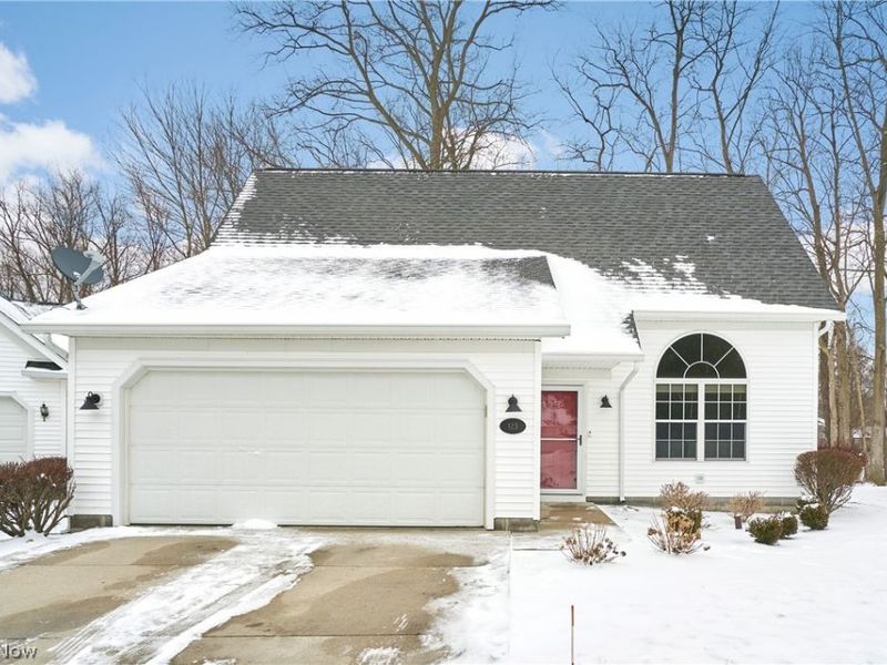 123 Woodbine Oval, Madison, OH 44057 Photo 2