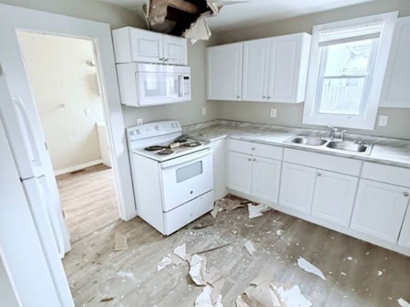 3216 Riverside Avenue, Cleveland, OH 44109 Photo 19