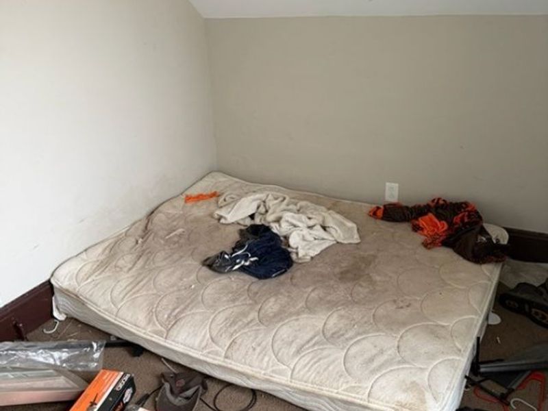 3216 Riverside Avenue, Cleveland, OH 44109 Photo 35