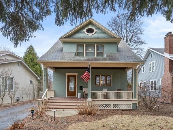 1477 Oakwood Avenue , Highland Park, IL 60035