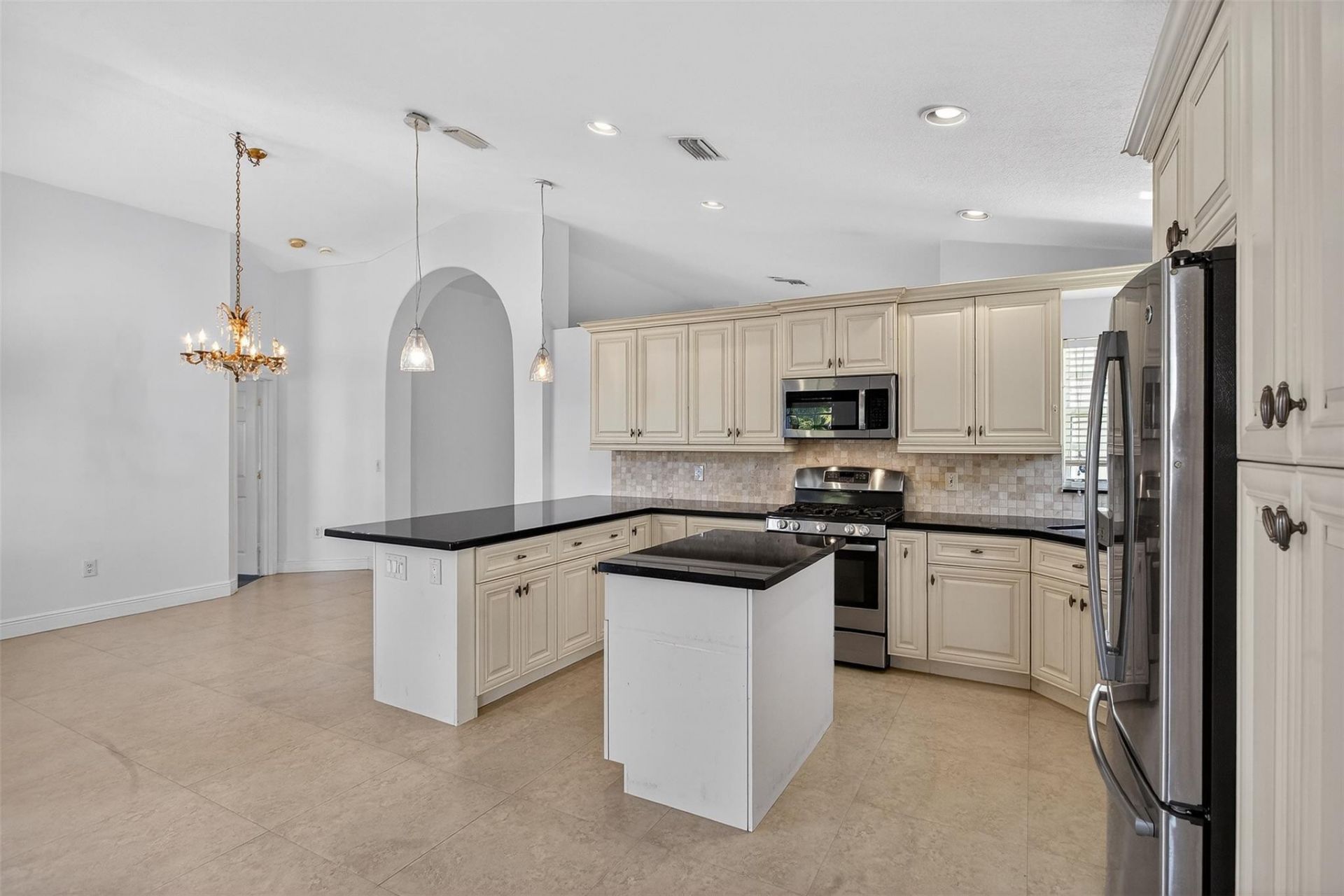 13829 NW 22nd Street, Sunrise, FL 33323 Photo