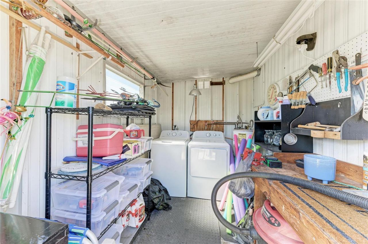 214 52nd Avenue Drive W, Bradenton, FL 34207 Photo