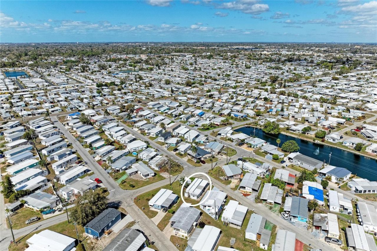 214 52nd Avenue Drive W, Bradenton, FL 34207 Photo