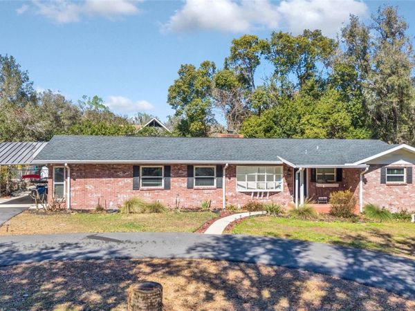 23041 DEWITT DRIVE , BROOKSVILLE, FL 34601