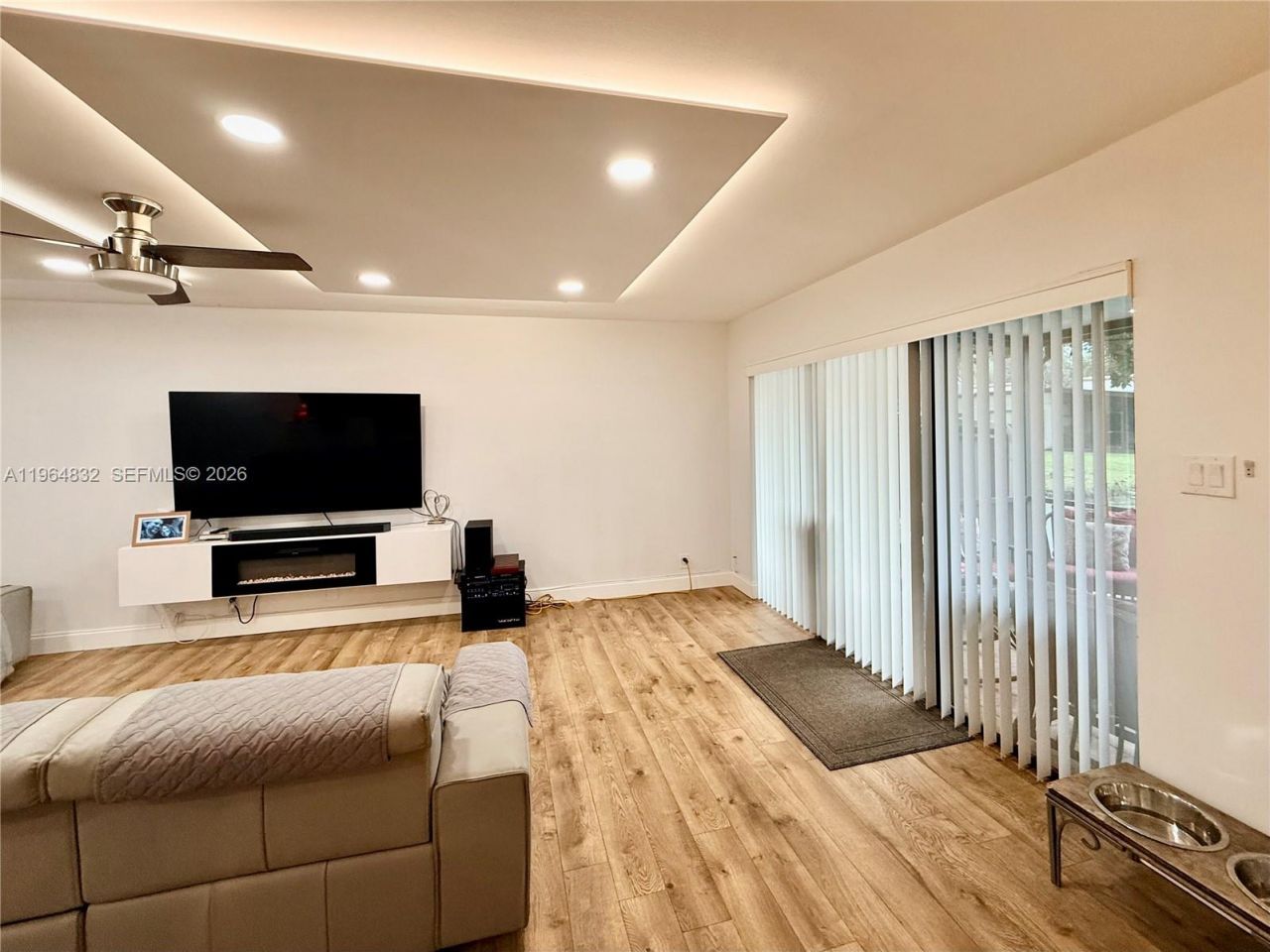 9717 N New River Canal Rd, Unit 406, Plantation, FL 33324 Photo