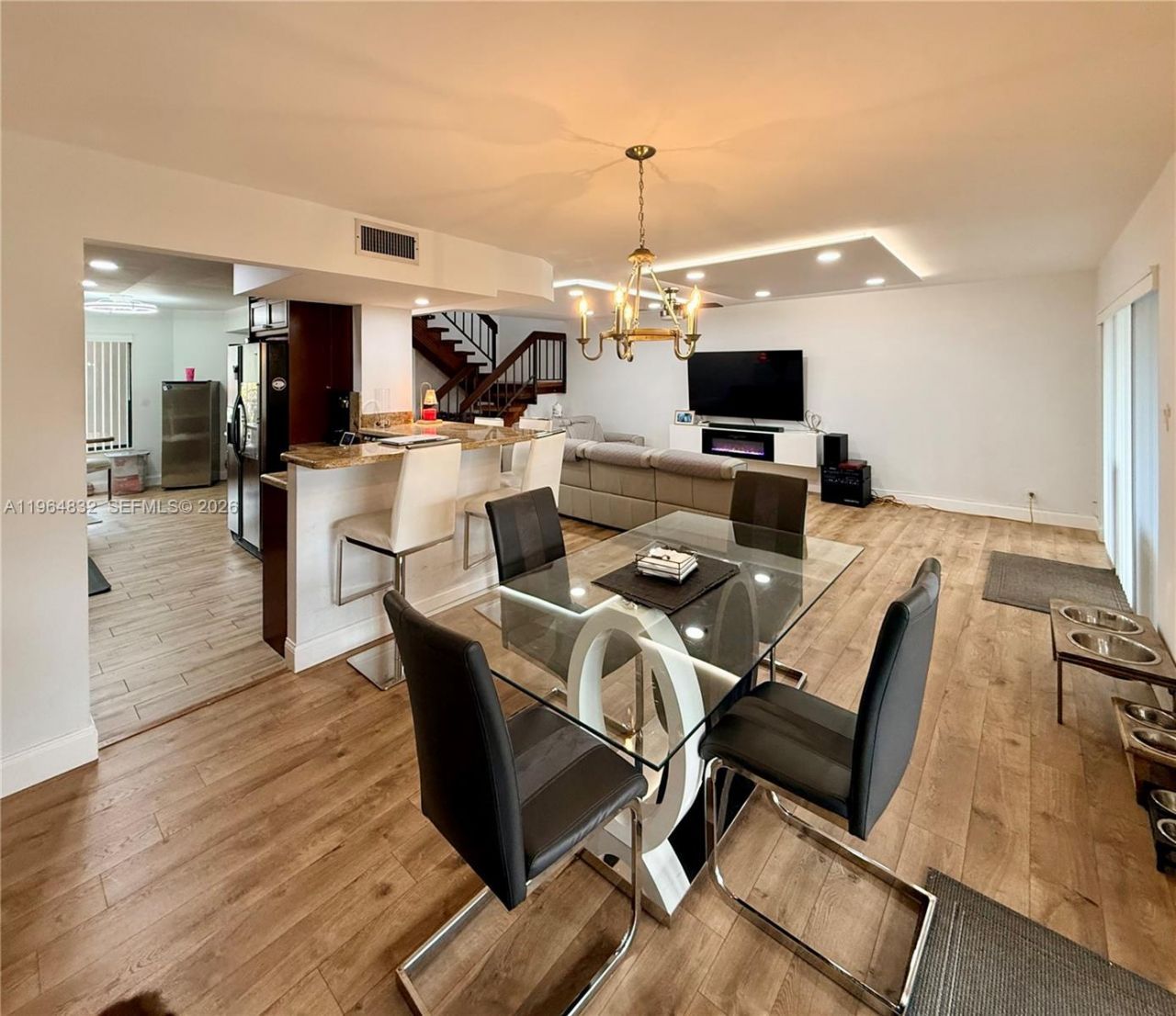 9717 N New River Canal Rd, Unit 406, Plantation, FL 33324 Photo