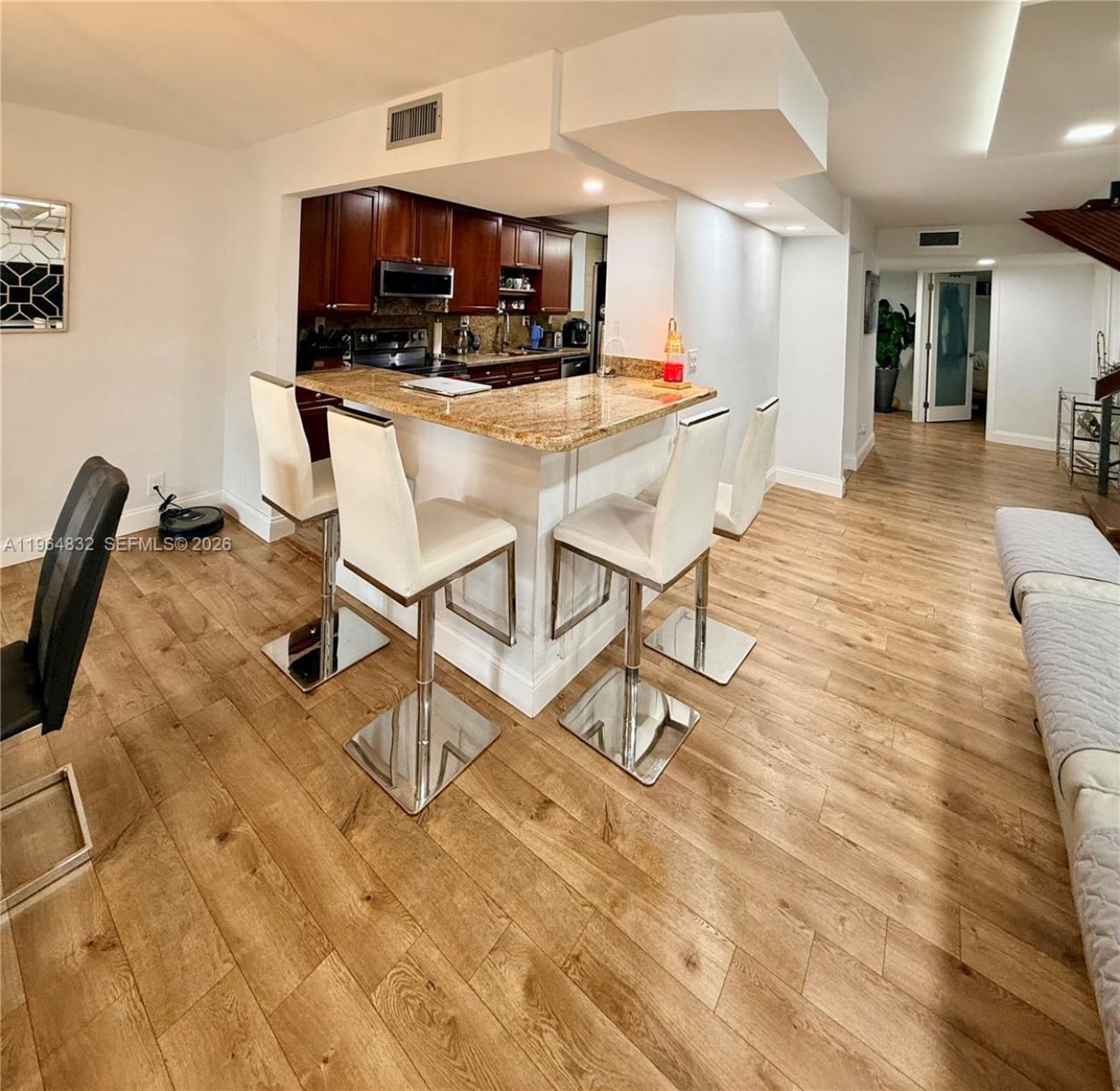 9717 N New River Canal Rd, Unit 406, Plantation, FL 33324 Photo