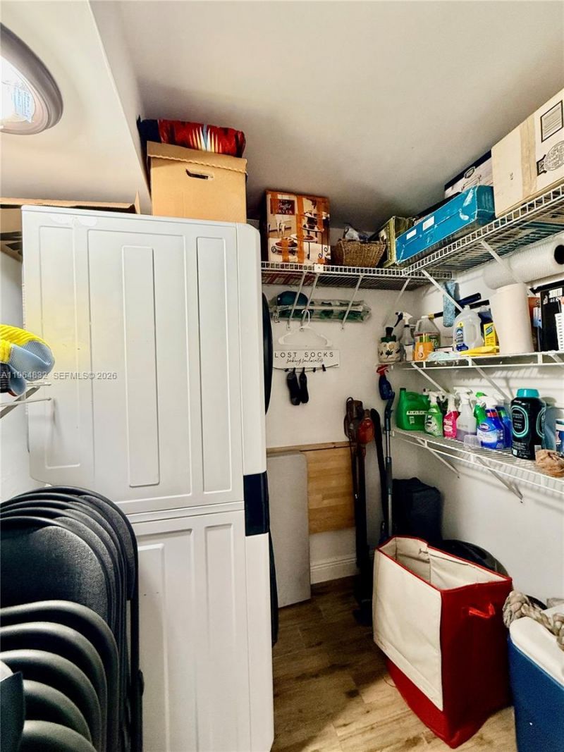 9717 N New River Canal Rd, Unit 406, Plantation, FL 33324 Photo