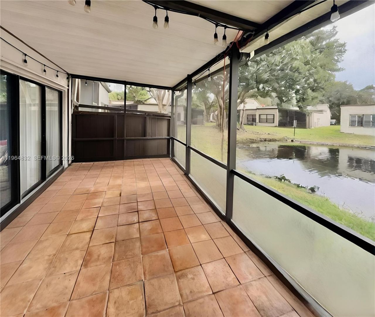 9717 N New River Canal Rd, Unit 406, Plantation, FL 33324 Photo