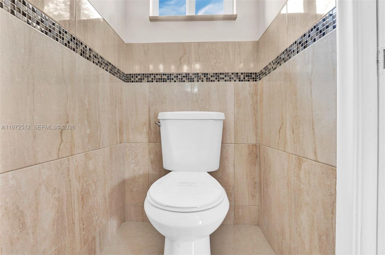 5113 Mckinley St , Hollywood, FL 33021 Photo