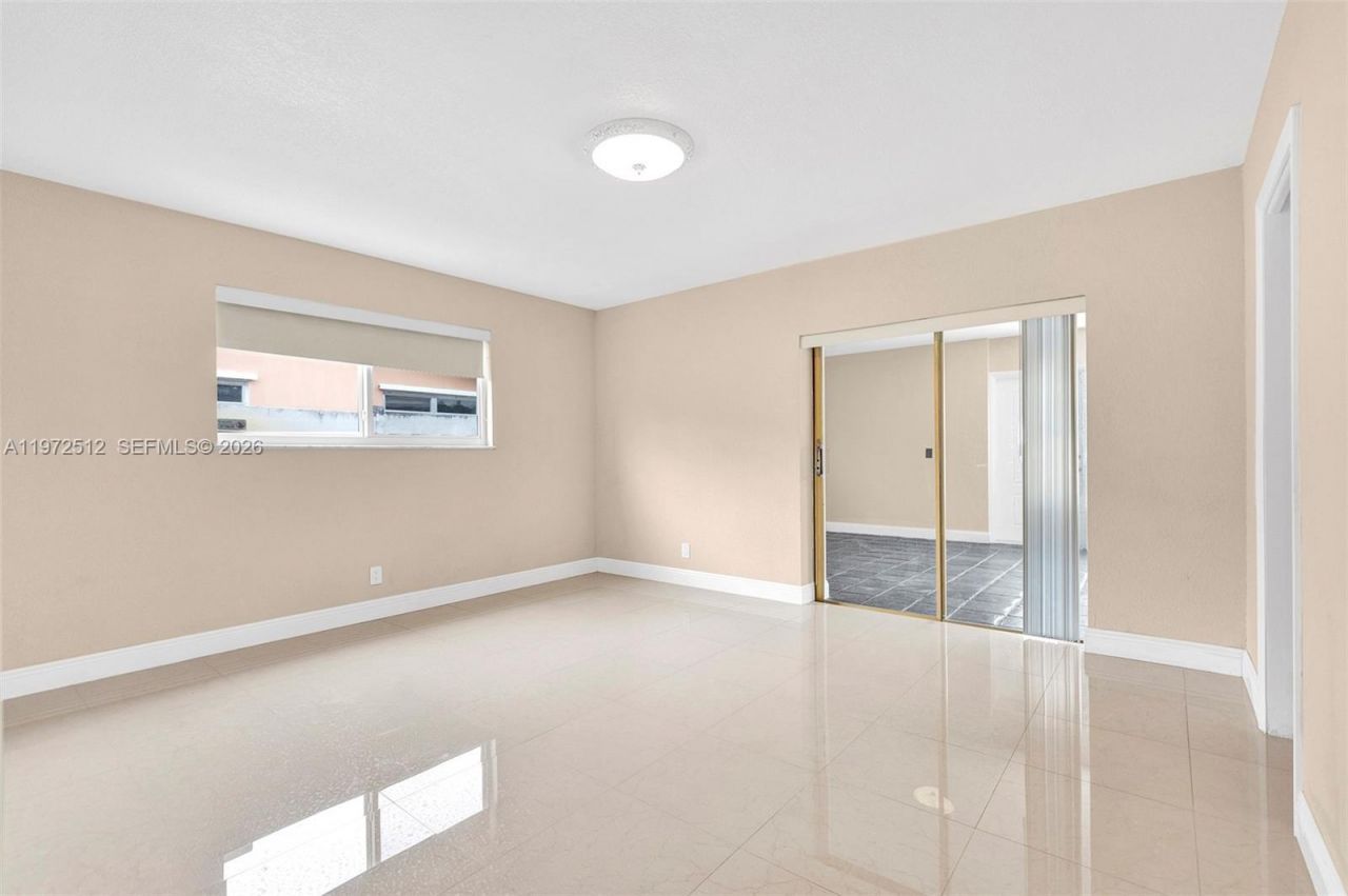 5113 Mckinley St , Hollywood, FL 33021 Photo