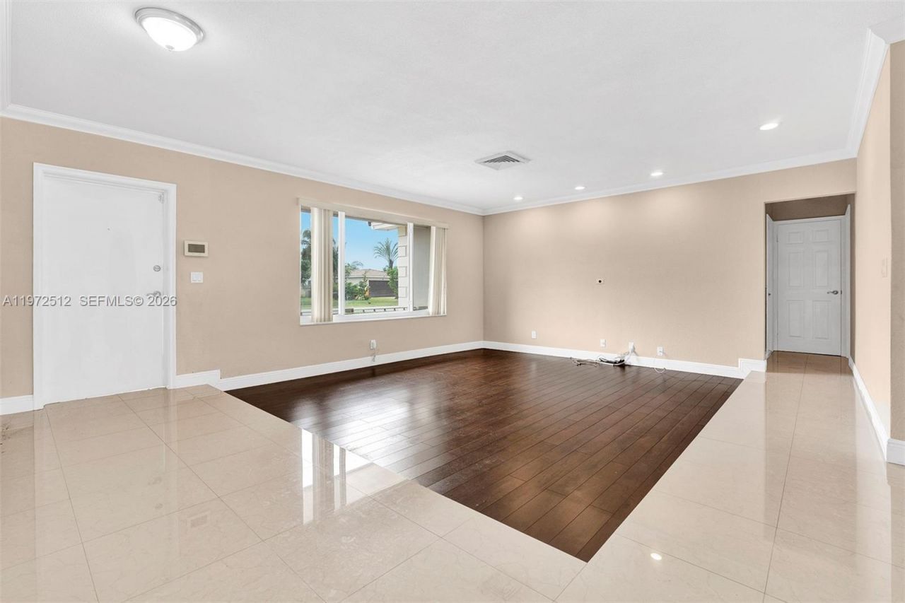 5113 Mckinley St , Hollywood, FL 33021 Photo