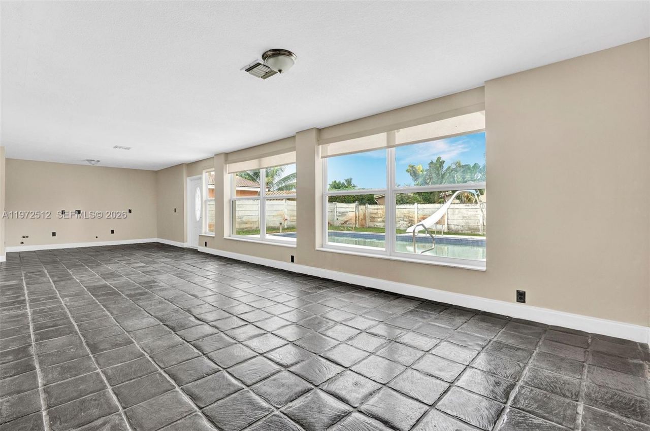 5113 Mckinley St , Hollywood, FL 33021 Photo