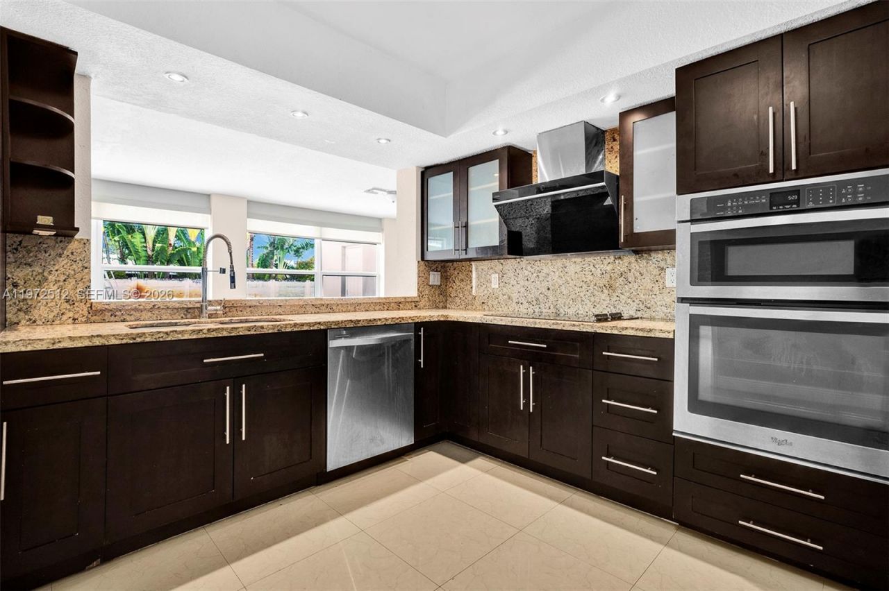 5113 Mckinley St , Hollywood, FL 33021 Photo