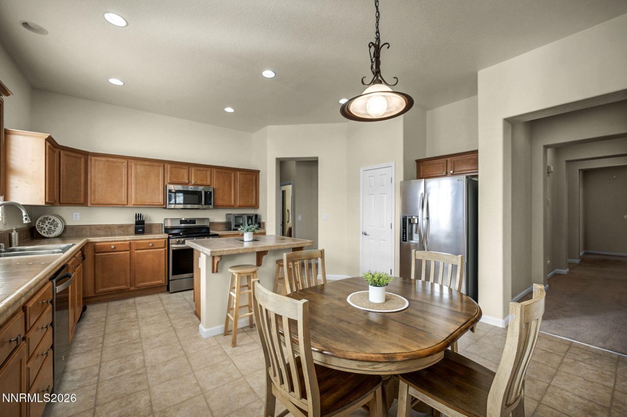 7354 Phoenix Drive, Sparks, NV 89436 Photo