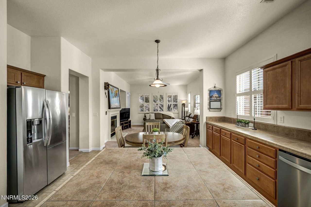 7354 Phoenix Drive, Sparks, NV 89436 Photo