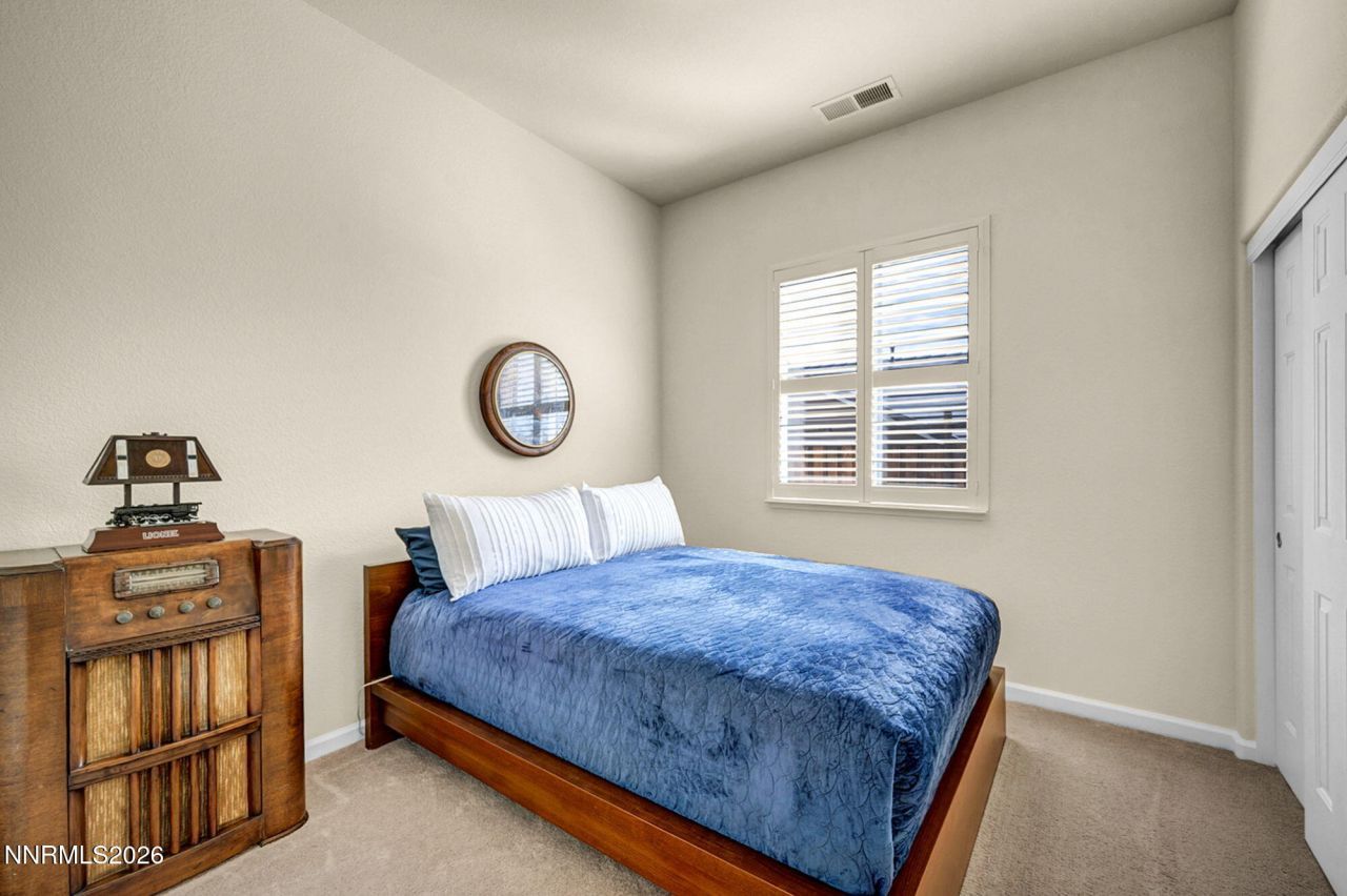 7354 Phoenix Drive, Sparks, NV 89436 Photo