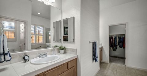 7354 Phoenix Drive, Sparks, NV 89436 Photo