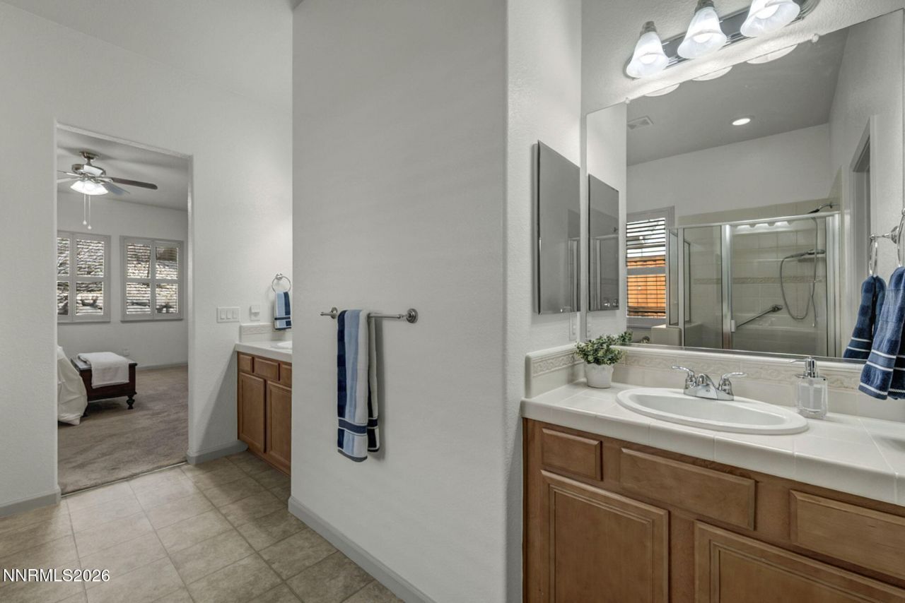 7354 Phoenix Drive, Sparks, NV 89436 Photo