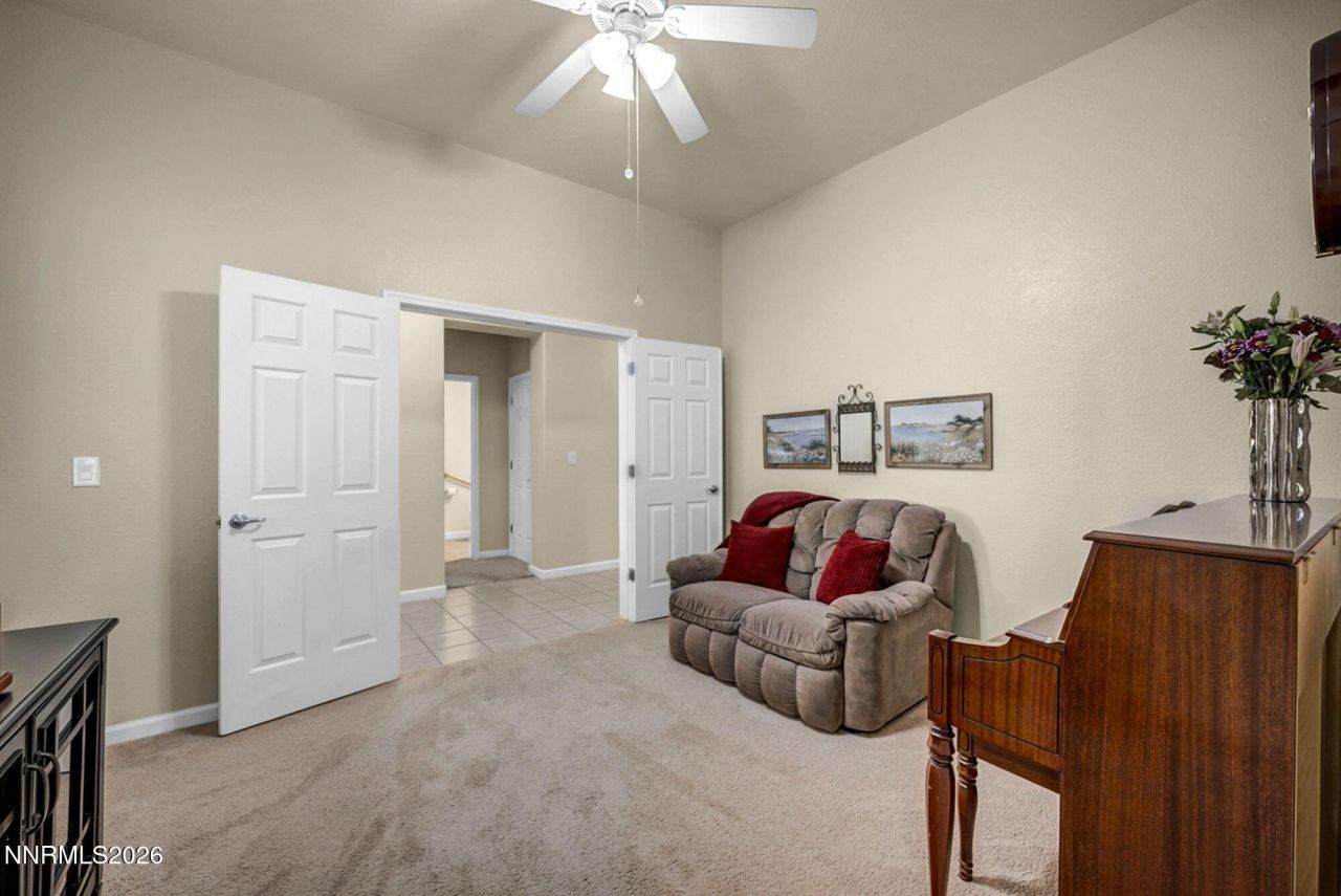 7354 Phoenix Drive, Sparks, NV 89436 Photo