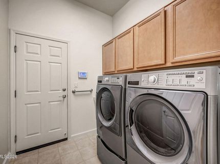 7354 Phoenix Drive, Sparks, NV 89436 Photo