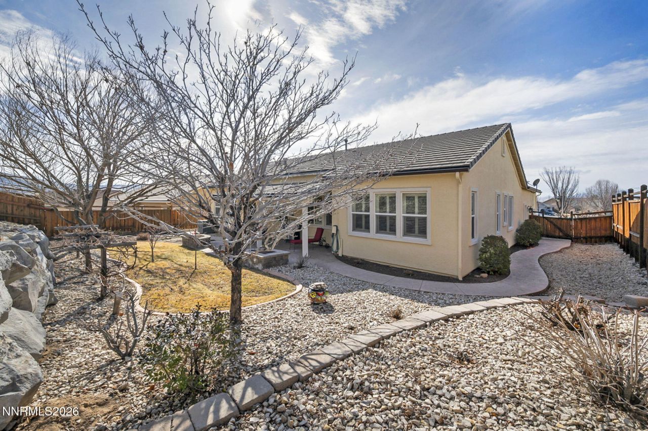 7354 Phoenix Drive, Sparks, NV 89436 Photo