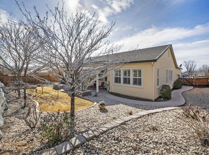 7354 Phoenix Drive, Sparks, NV 89436 Photo