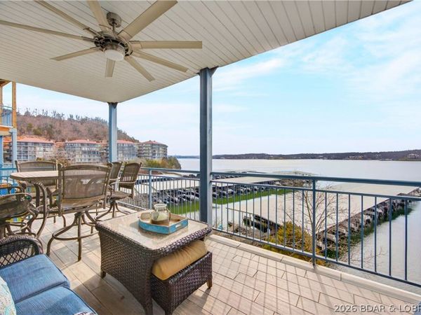 310 W. Palisades Drive, Unit 1A, Lake Ozark, MO 65049