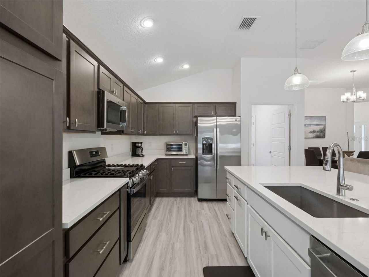 7492 Far Hills Loop, The Villages, FL 34762 Photo