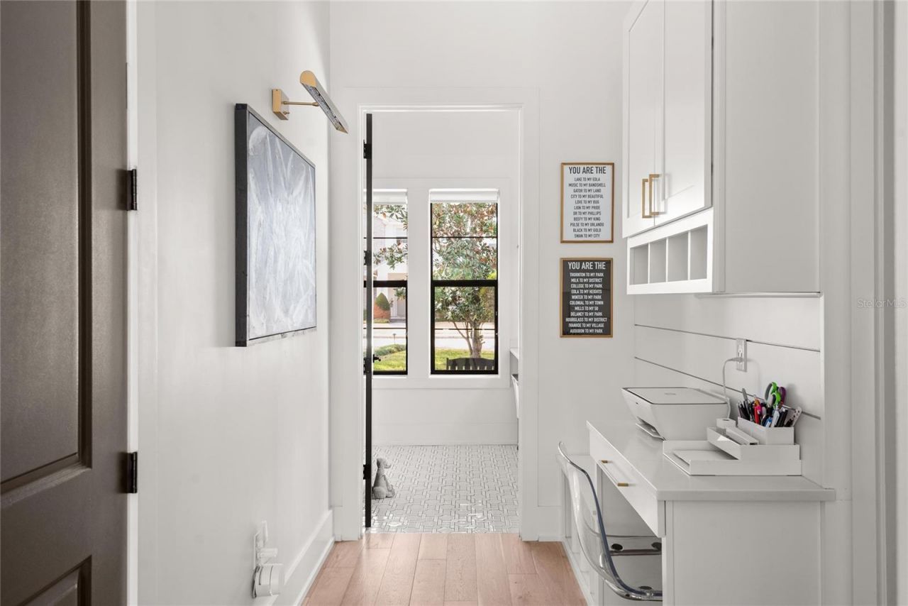 1575 Eastin Avenue, Orlando, FL 32804 Photo