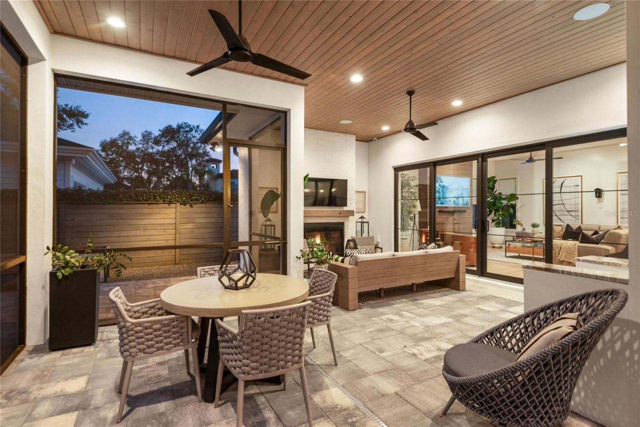 1575 Eastin Avenue, Orlando, FL 32804 Photo