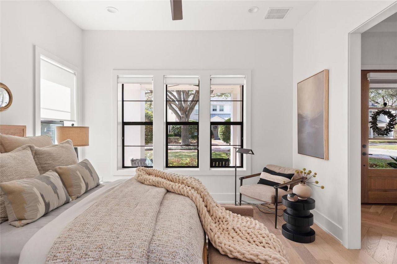 1575 Eastin Avenue, Orlando, FL 32804 Photo