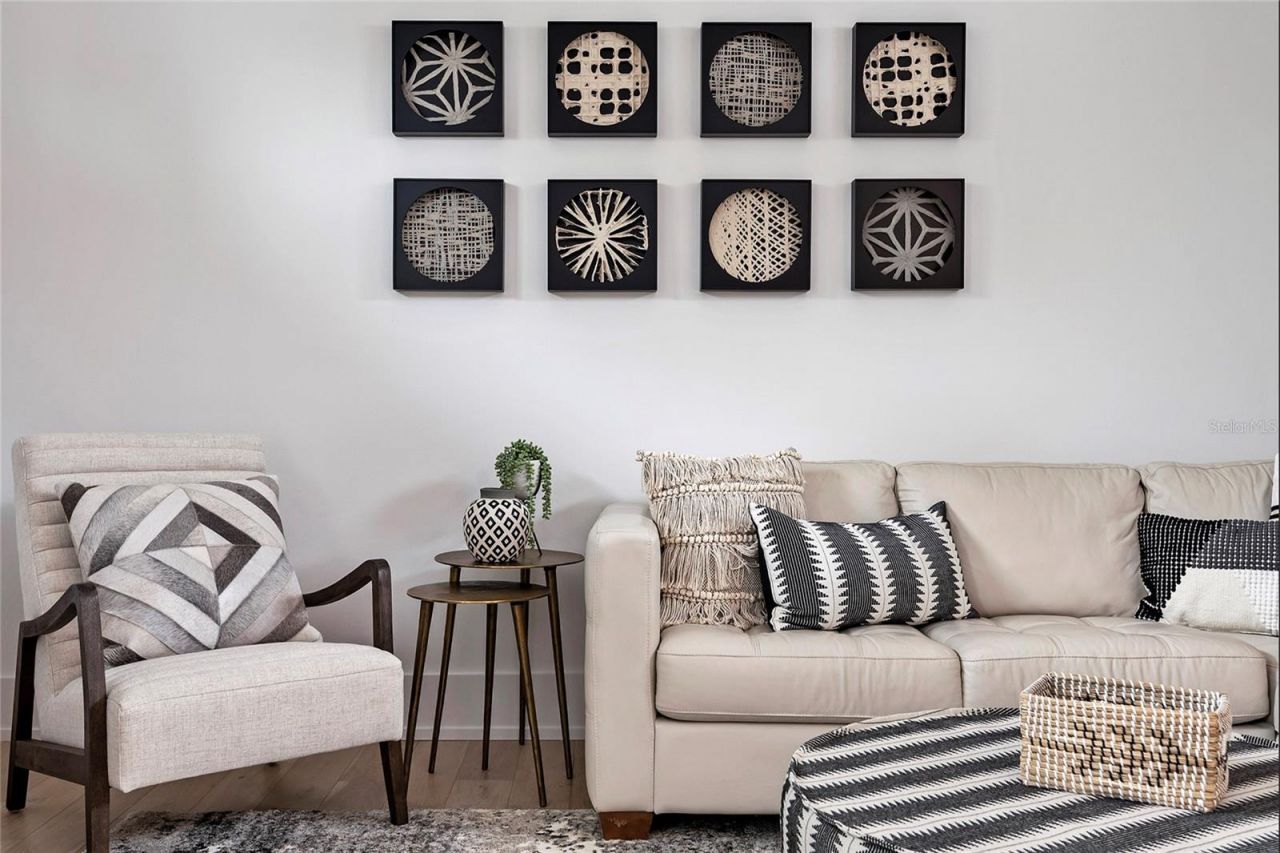 1575 Eastin Avenue, Orlando, FL 32804 Photo