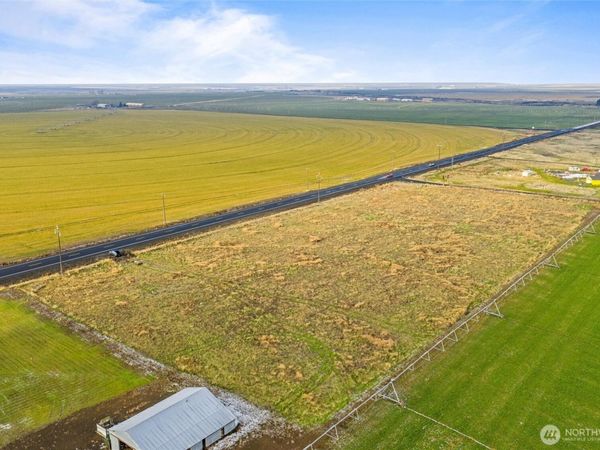 15645 NE Stratford Road , Moses Lake, WA 98837