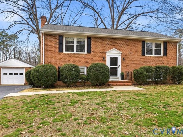 3856 Randall Drive, Chester, VA 23831