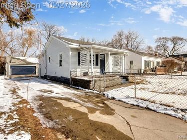 617 McKeighan Avenue, Flint, MI 48507