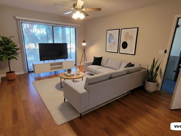 6004 VILLAGE CIRCLE, Unit 6004, ORLANDO, FL 32822