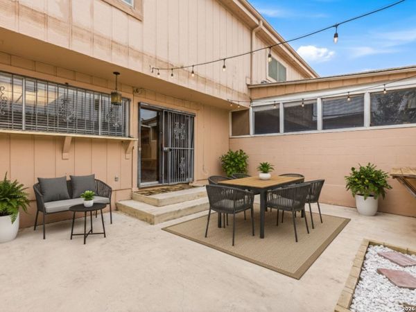 6746 Crown Ridge, San Antonio, TX 78239