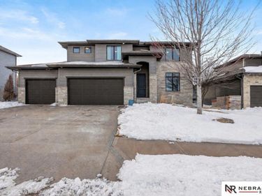 7322 N 168th Avenue, Bennington, NE 68007