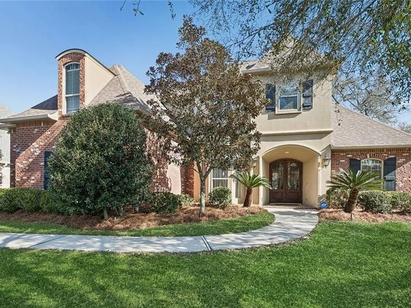 27 BRETTON Way , Mandeville, LA 70471