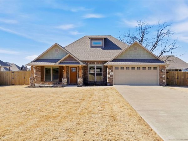 205 Ross Salvage Road , Pea Ridge, AR 72751