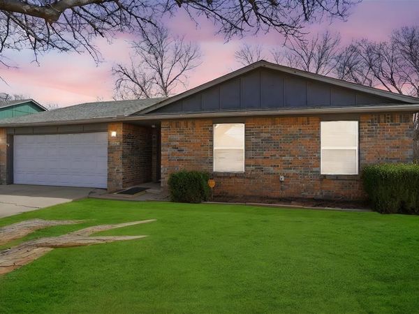 110 Peggy Drive, Elk City, OK 73644