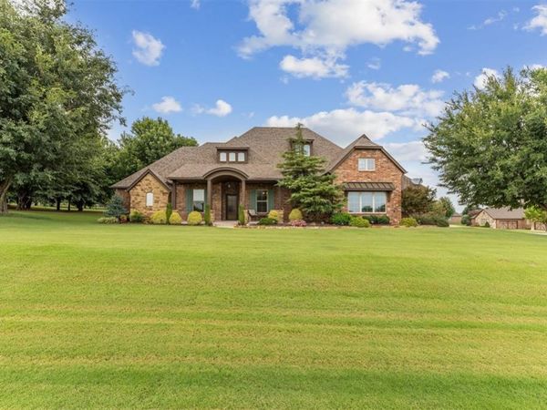 2055 NW 34th Street, Newcastle, OK 73065