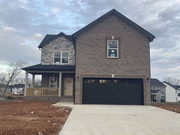 857 Burley Barn Rd , Clarksville, TN 37042