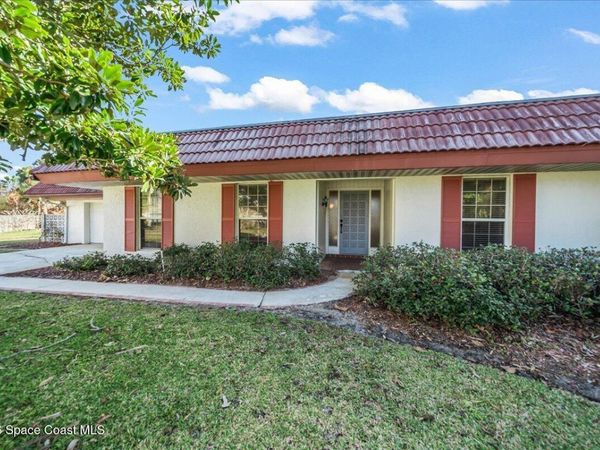 210 12th Terrace , Indialantic, FL 32903