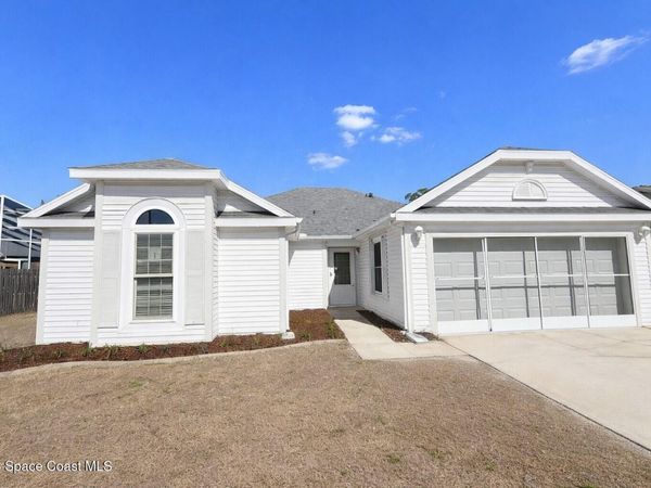 847 Trailwood Avenue , Titusville, FL 32796