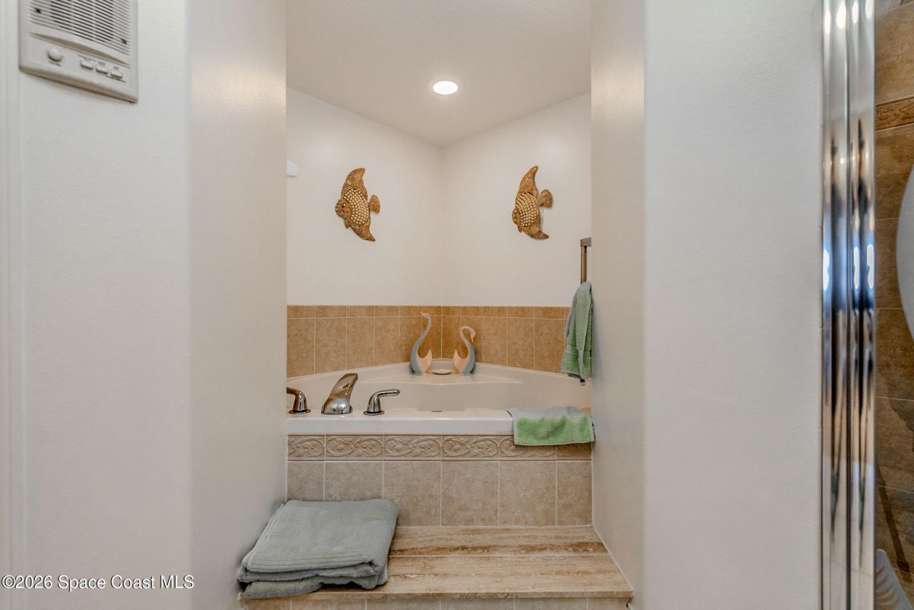 742 Bayside Drive, Unit 504, Cape Canaveral, FL 32920 Photo