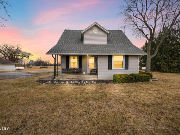 25854 Mccutcheonville Road, Perrysburg, OH 43551