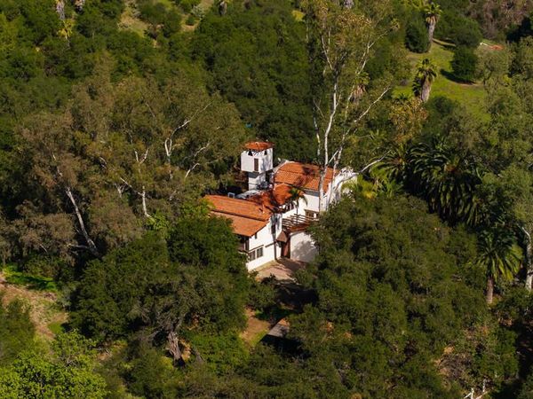 1519 Ayers Avenue, Ojai, CA 93023