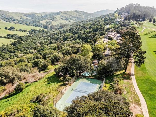 407 407 Vista Heights Rd, El Cerrito, CA 94530